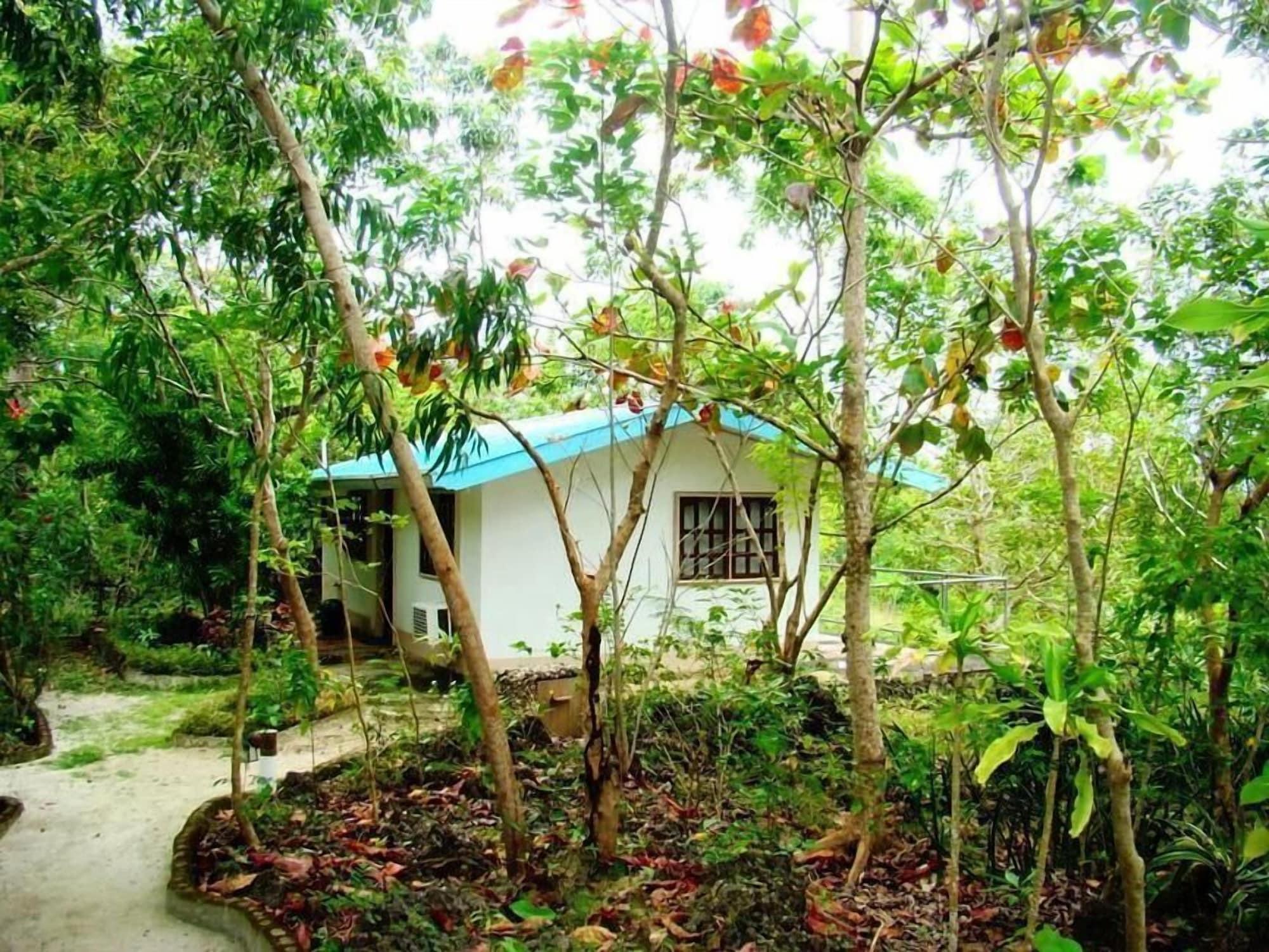 Bantayan Island Nature Park And Resort Tamiao Bagian luar foto